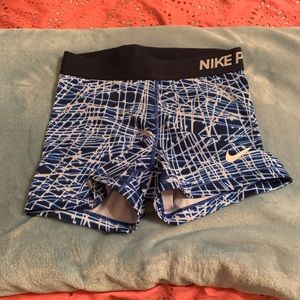 Blue electric print Nike pro spandex